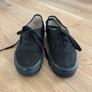 Vans Black Canvas Sneakers Women’s 6.5 Good